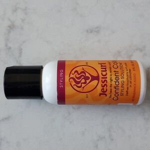 Jessicurl confident coils styling solution, new without tags